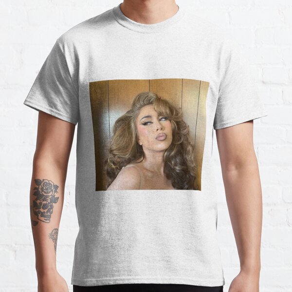 Kali Uchis singer, Kali Uchis songs, Kali Uchis album. Classic T-Shirt RB1608 product Offical kali uchis Merch